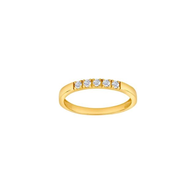 Eksklusiv Siersbøl alliancering i 8 kt guld med 5 zirkonia – slank og klassisk ring.